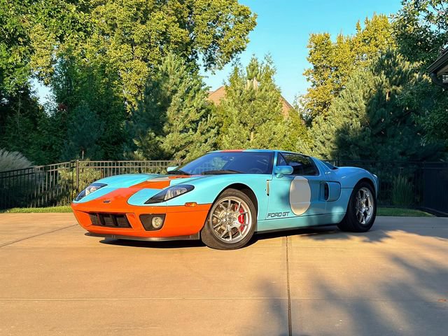 Used 2006 Ford GT RWD image 69