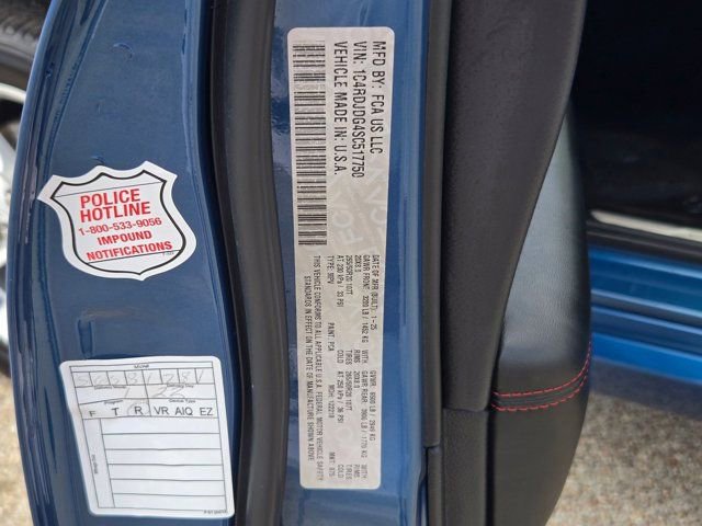 Used 2025 Dodge Durango GT AWD/4WD image 35