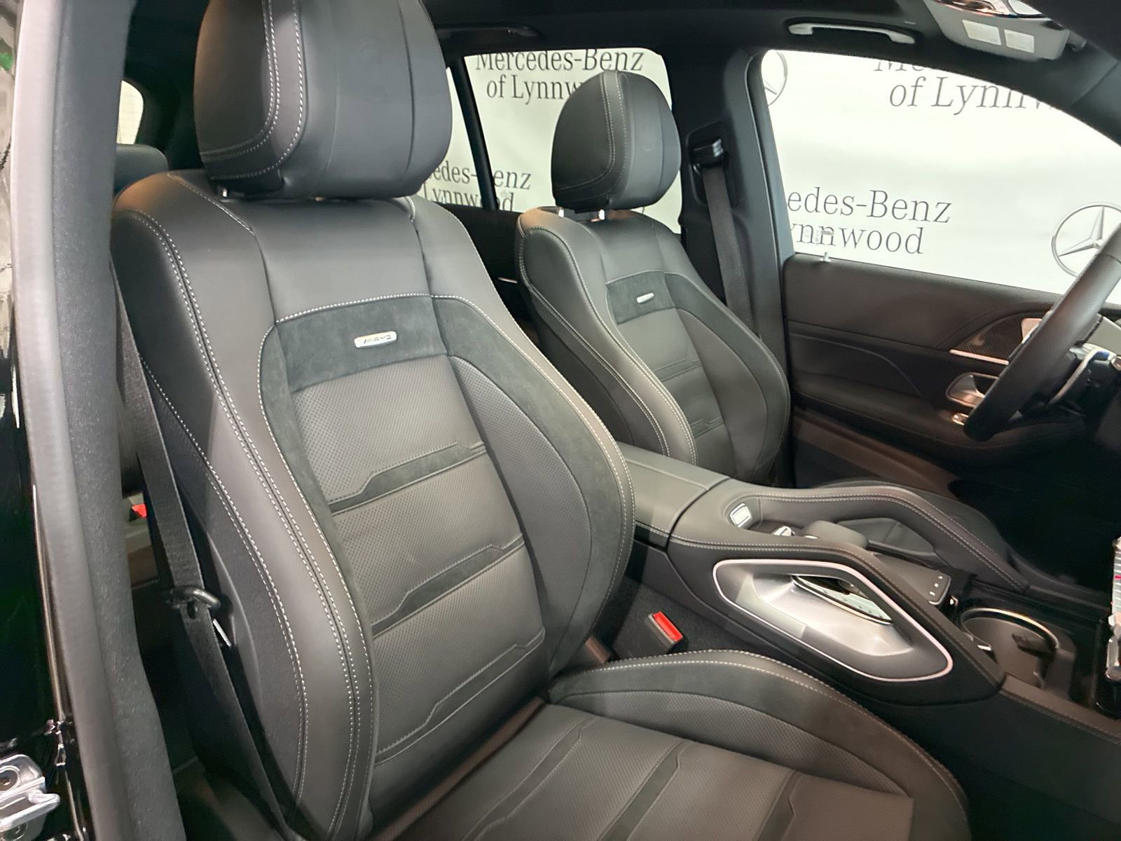 New 2026 Mercedes-Benz GLE 53 AMG 4MATIC image 17