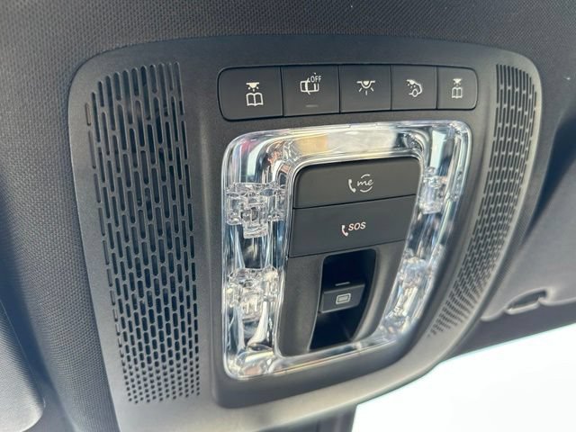 Certified 2021 Mercedes-Benz GLB 250 4MATIC image 33