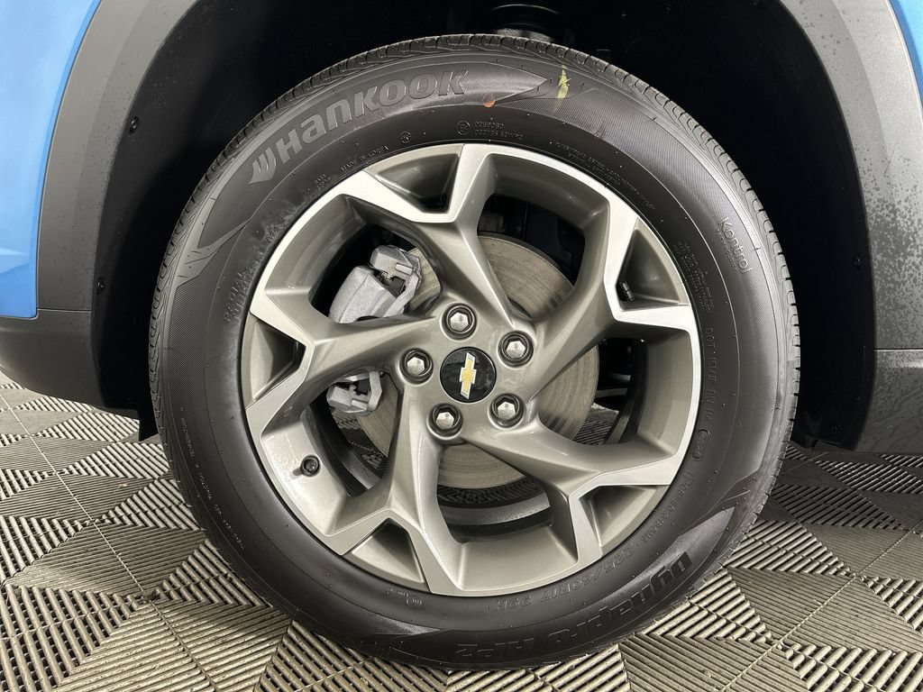 New 2026 Chevrolet Trax LT FWD image 34