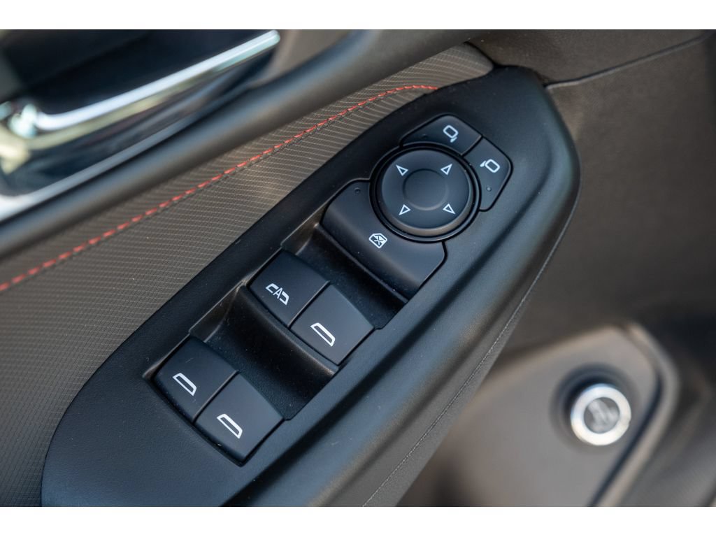 Used 2024 Chevrolet TrailBlazer RS w/ Convenience Package FWD image 14