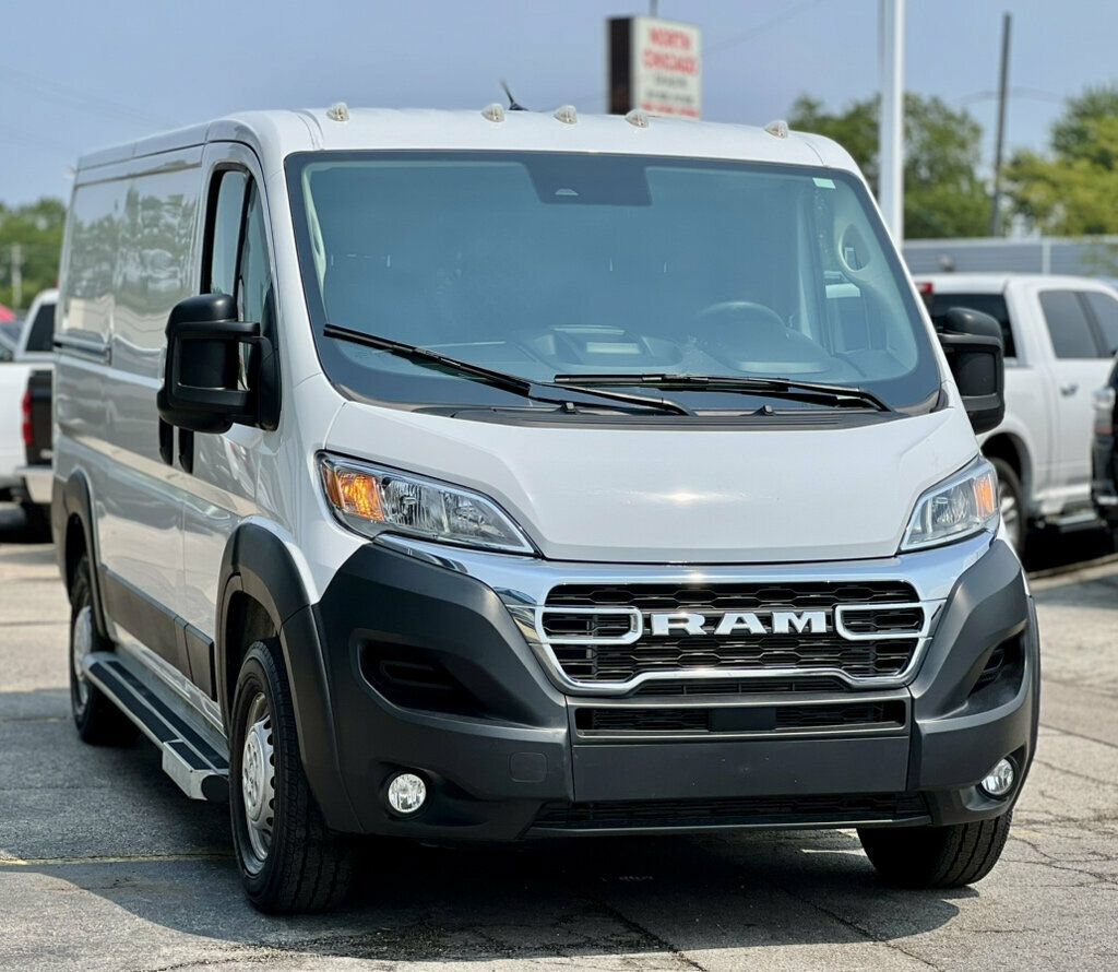 Used 2025 RAM ProMaster 2500 w/ U-Haul Equipment Group FWD image 6