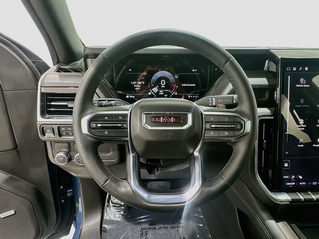 Used 2025 GMC Yukon XL Elevation RWD image 11