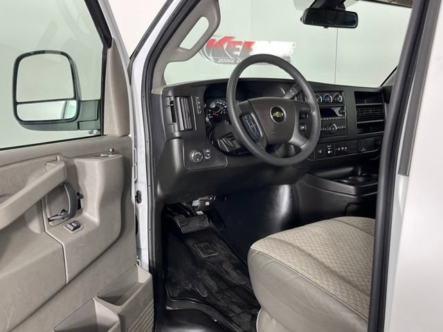 Used 2023 Chevrolet Express 3500 LT w/ LT Preferred Equipment Group RWD image 19