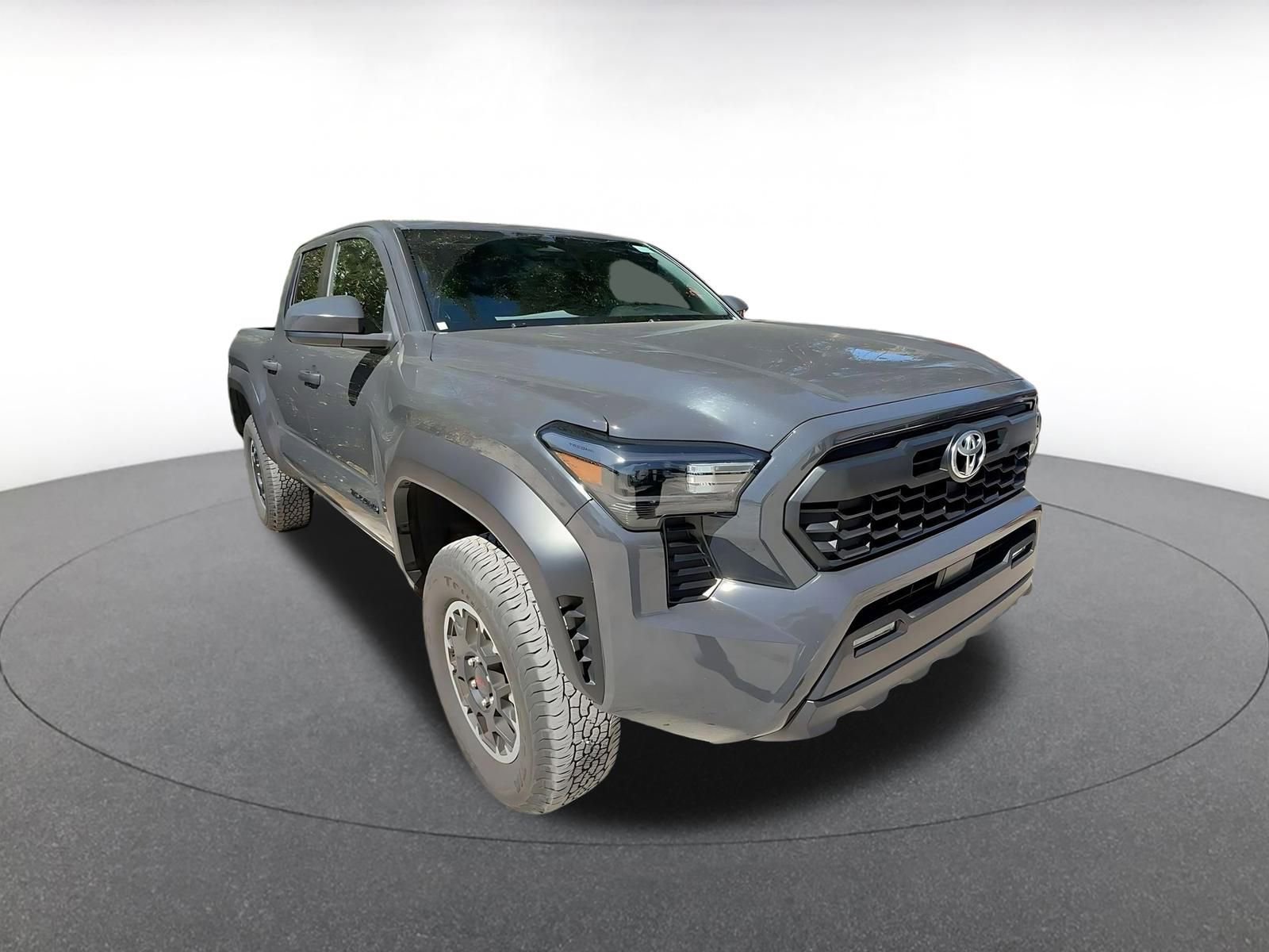 Used 2025 Toyota Tacoma TRD Off-Road image 3