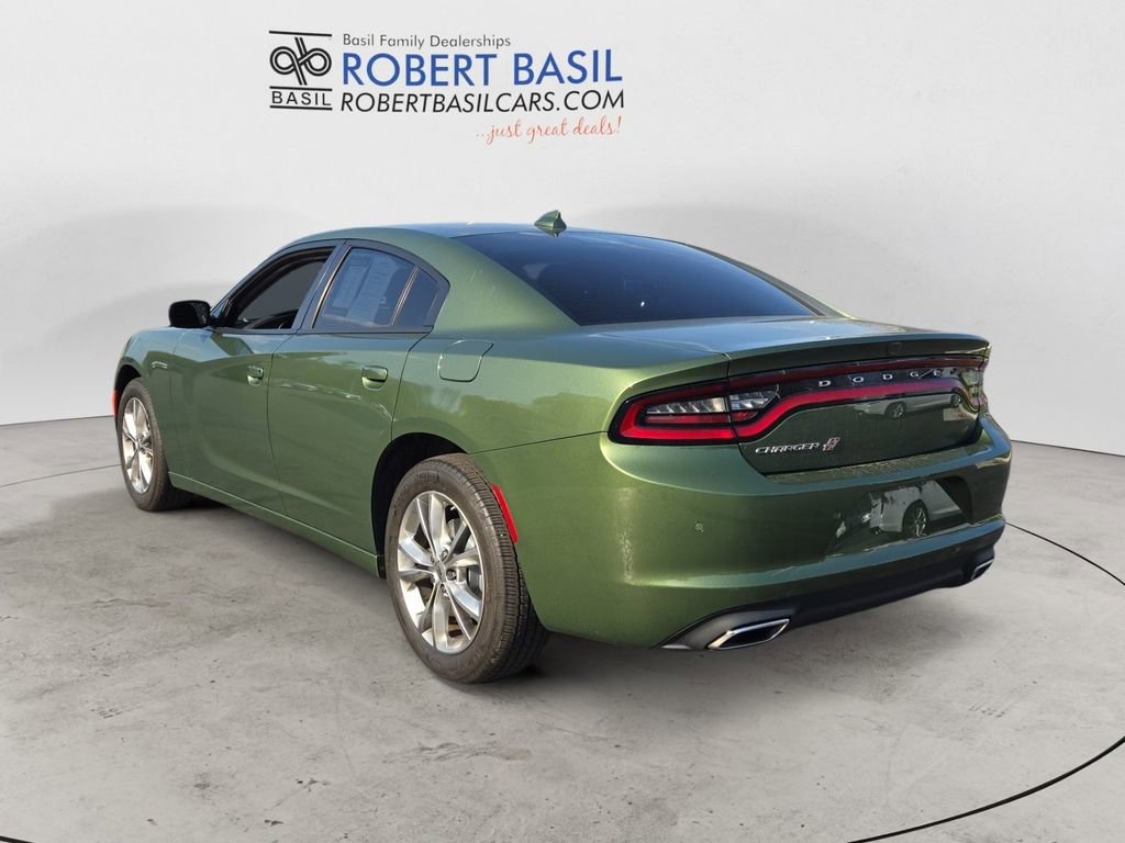 Used 2022 Dodge Charger SXT w/ Driver Convenience Group AWD/4WD image 2