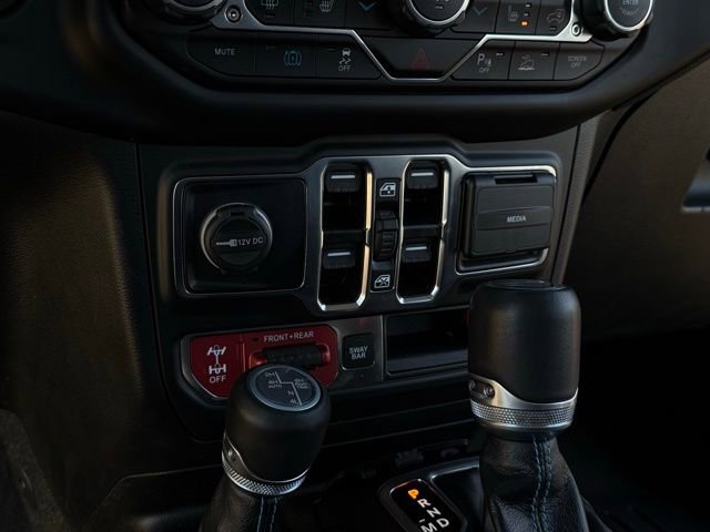 Used 2022 Jeep Wrangler Unlimited Rubicon 4xe w/ Cold Weather Group image 30