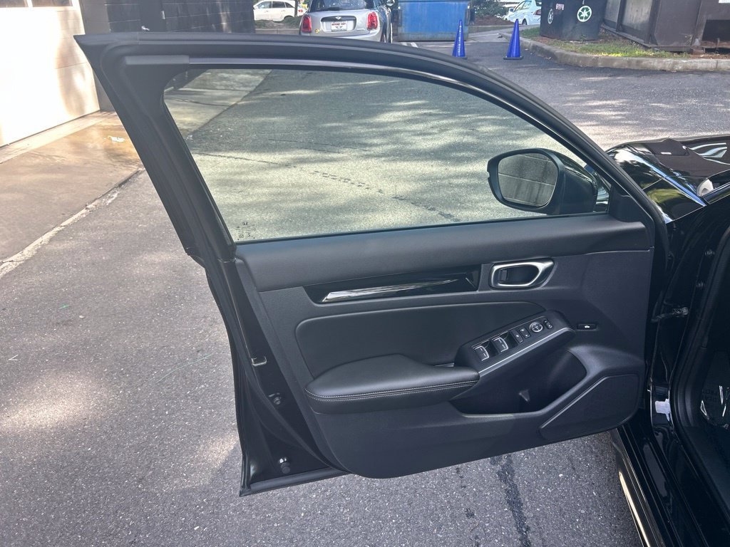 Used 2022 Honda Civic Touring image 24