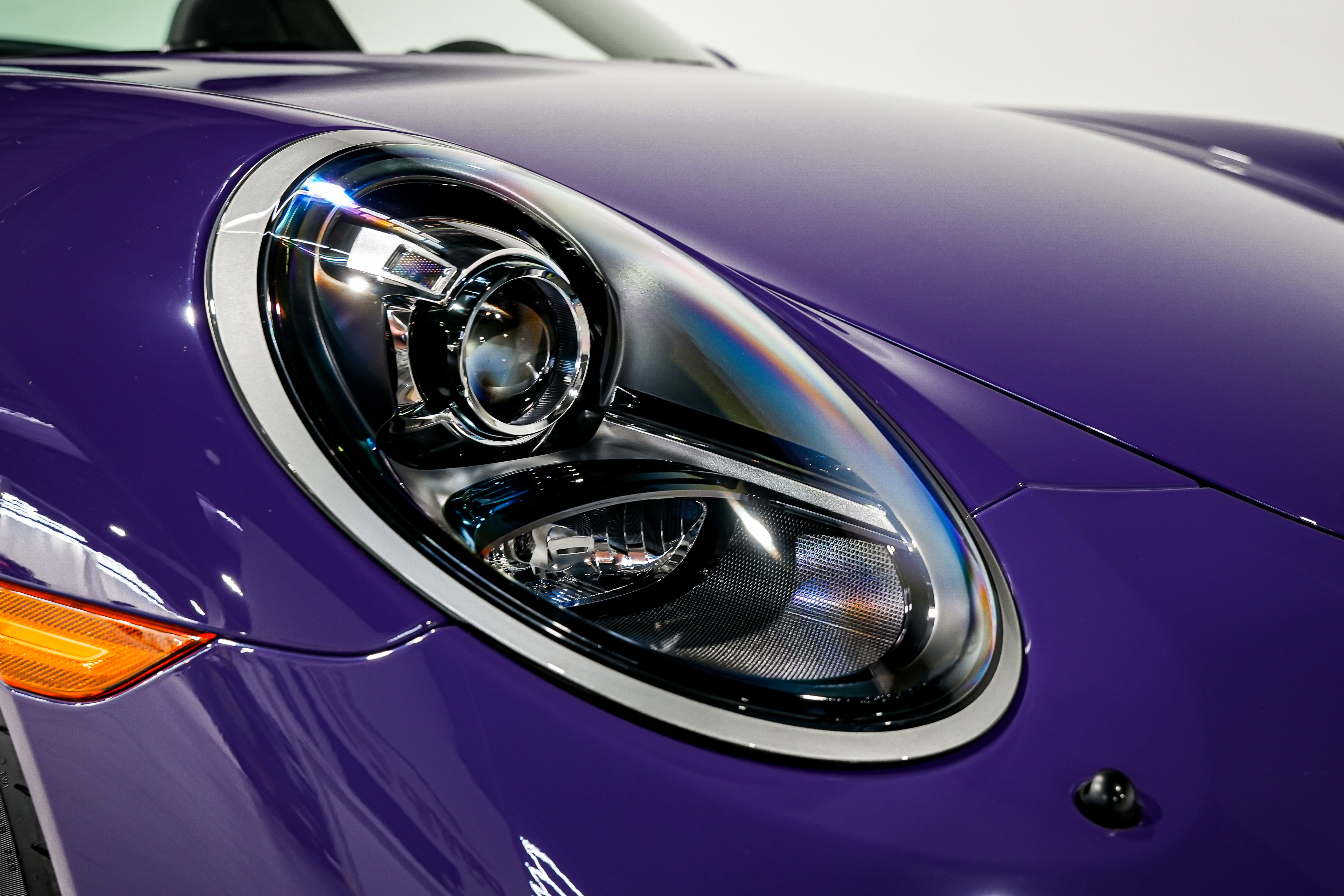 Used 2018 Porsche 911 Targa 4 GTS image 39