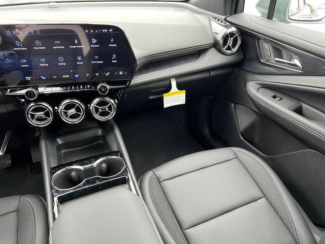 New 2026 Chevrolet Blazer EV LT AWD/4WD image 33