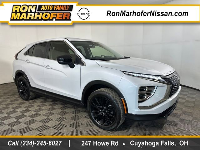Used 2024 Mitsubishi Eclipse Cross LE image 1