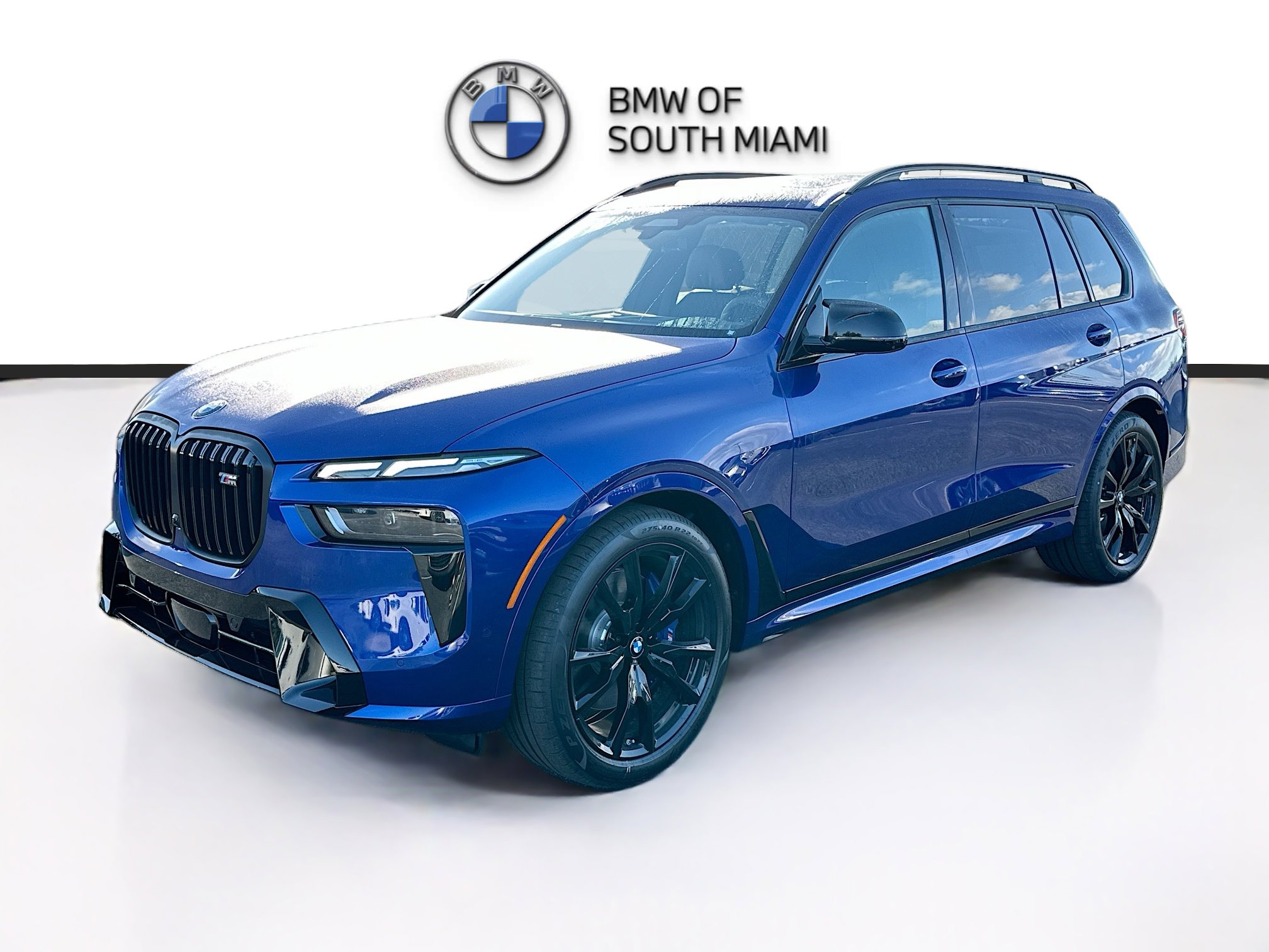New 2026 BMW X7 M60i image 3