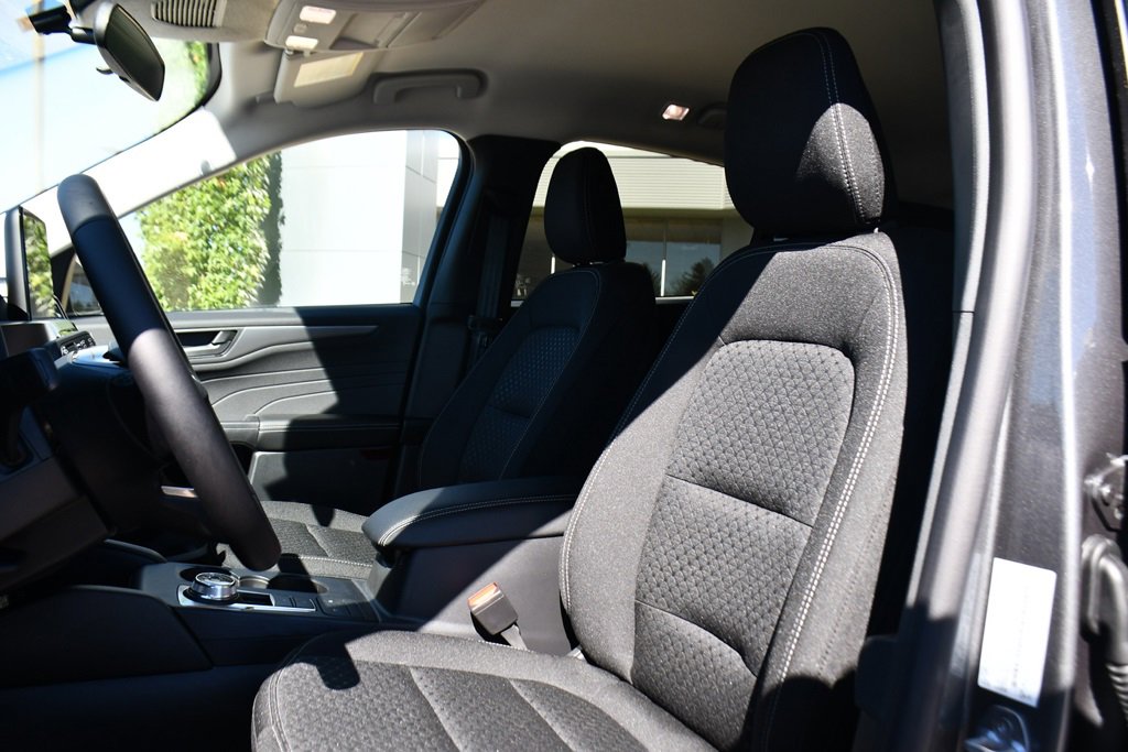 New 2026 Ford Escape Active image 13