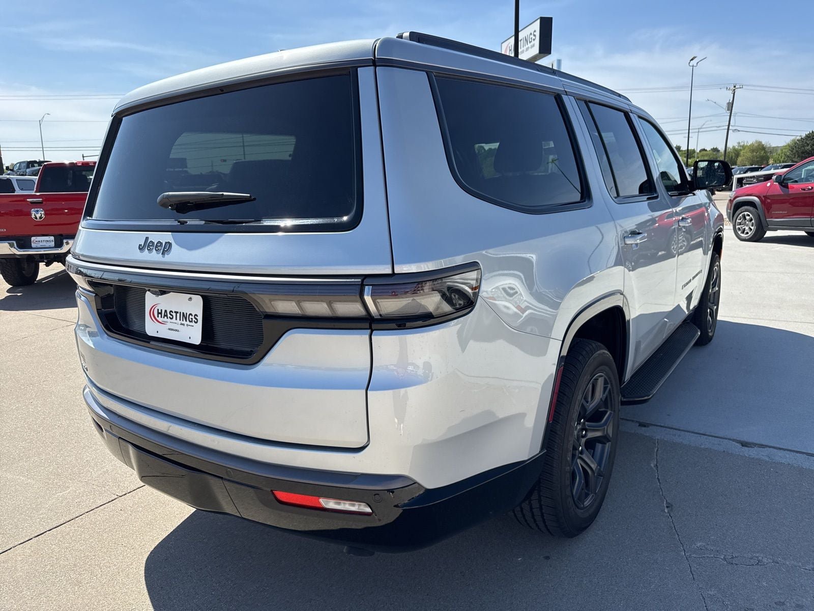 New 2026 Jeep Grand Wagoneer Limited AWD/4WD image 8