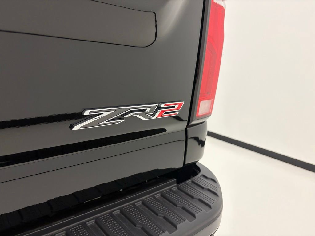 New 2026 Chevrolet Silverado 2500 ZR2 AWD/4WD image 35