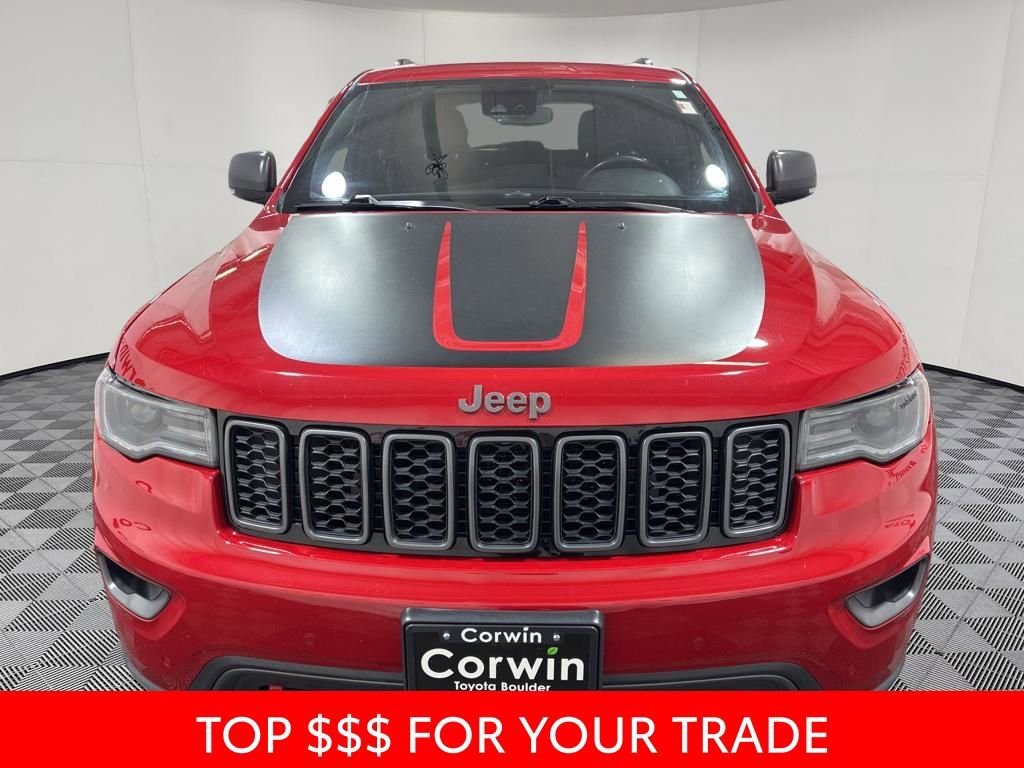 Used 2018 Jeep Grand Cherokee Trailhawk w/ Trailhawk Luxury Group AWD/4WD image 2