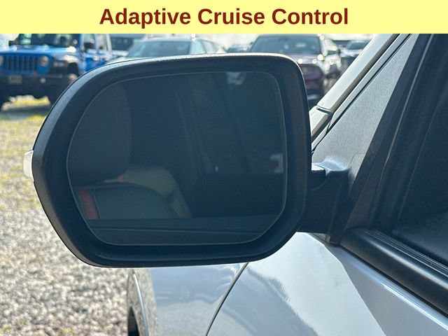 Used 2024 Chevrolet Traverse RS AWD/4WD image 7