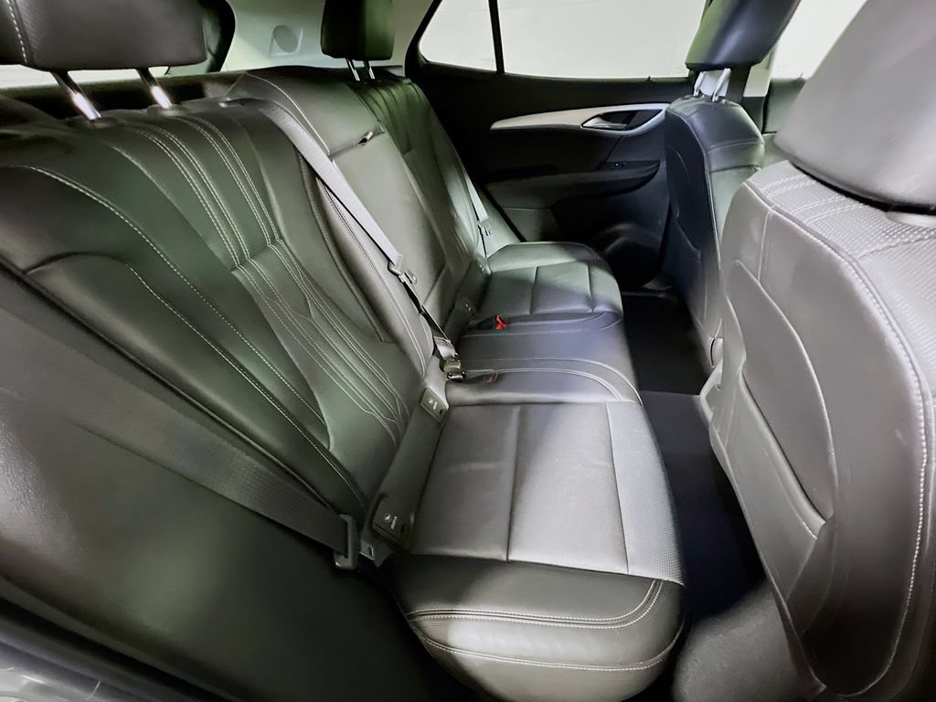 Used 2024 Buick Envision Avenir AWD/4WD image 23