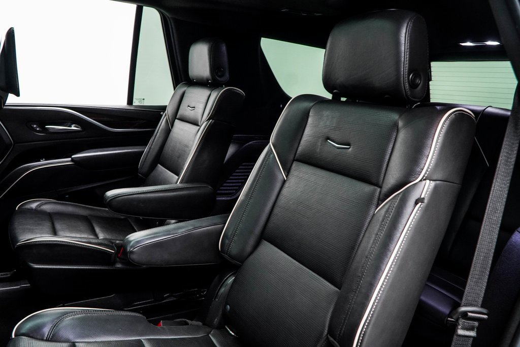 Used 2021 Cadillac Escalade Premium Luxury image 46