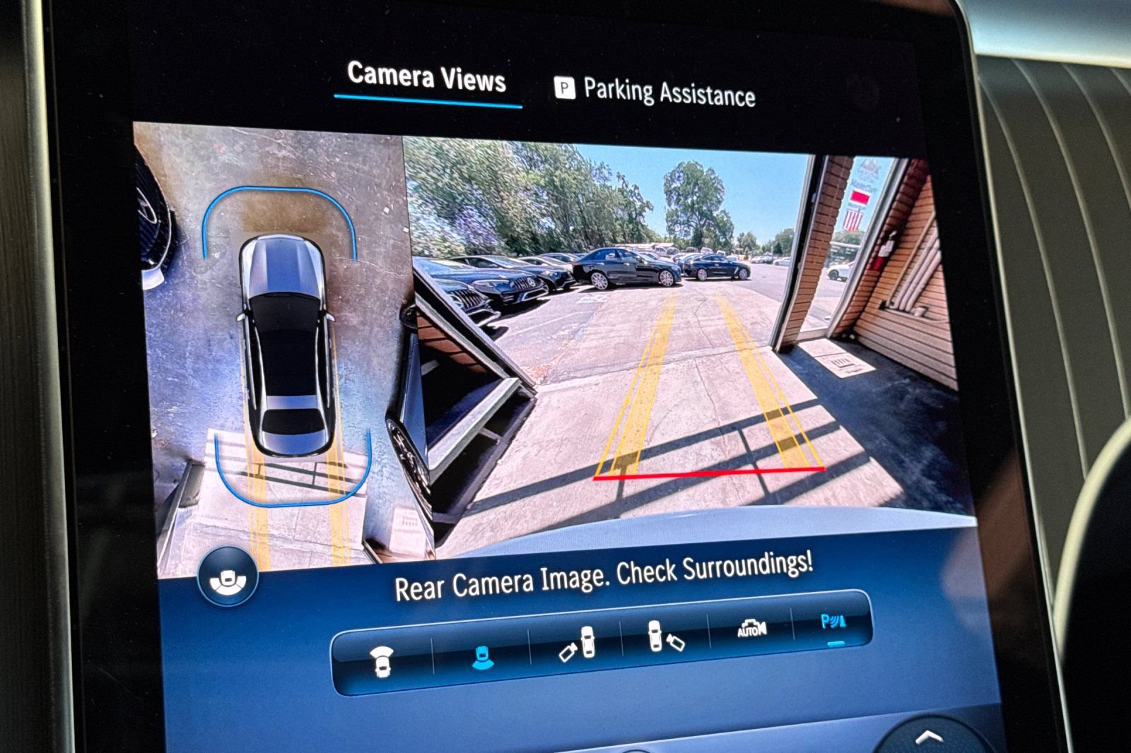 Used 2025 Mercedes-Benz C 300 4MATIC Sedan image 24