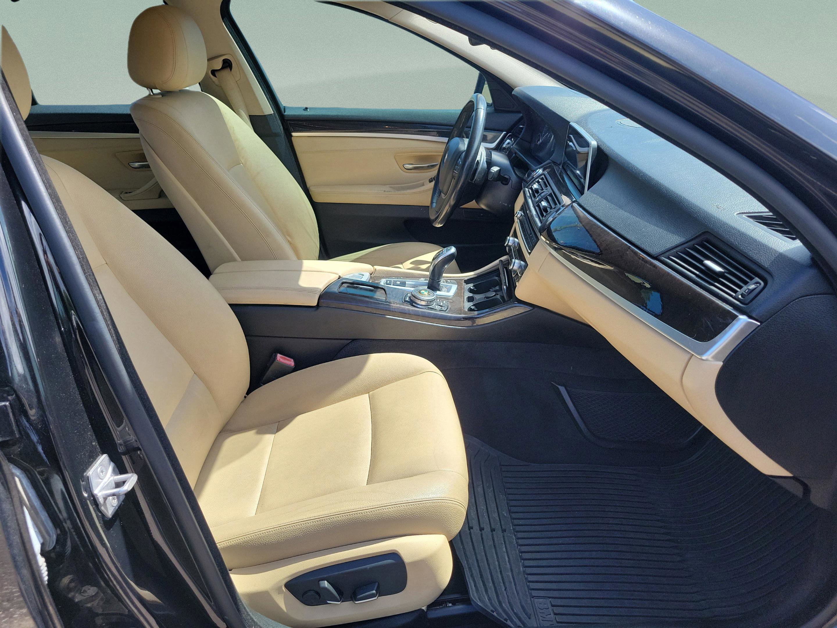 Used 2016 BMW 528i Sedan image 18