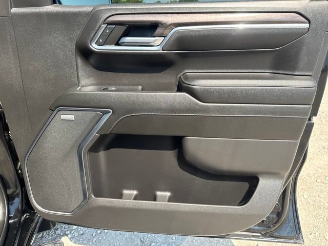 Used 2024 Chevrolet Silverado 1500 LTZ w/ LTZ Premium Package RWD image 25