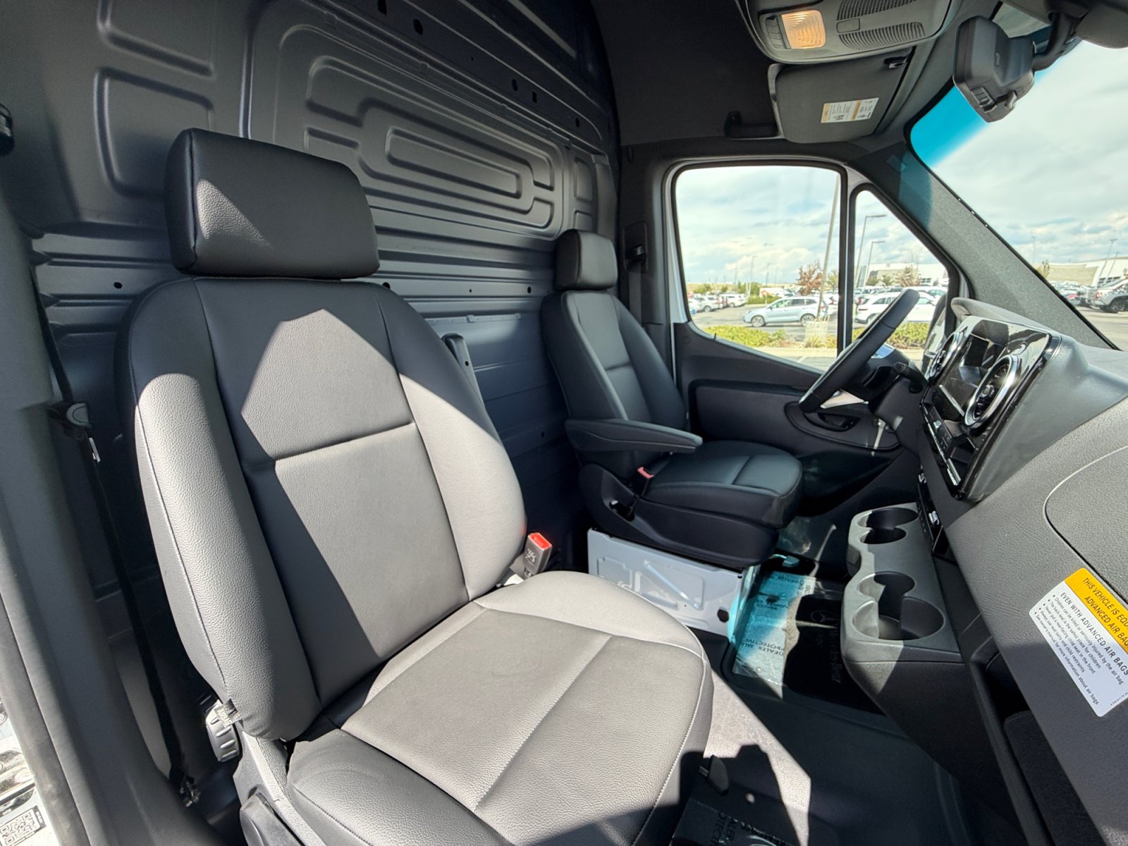 New 2025 Mercedes-Benz Sprinter 2500 image 18