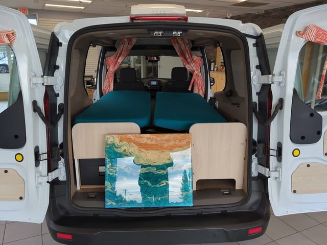 Used 2021 Ford Transit Connect XL FWD image 22