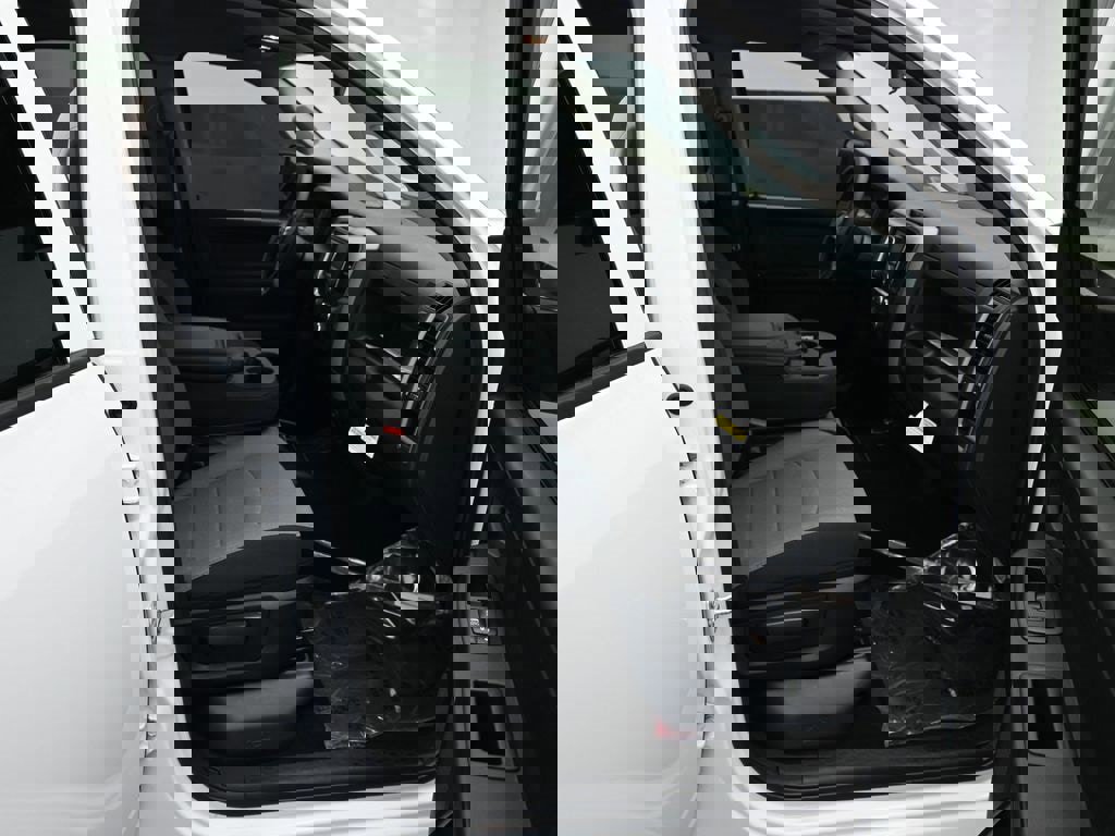 New 2024 RAM 1500 Tradesman w/ Tradesman SXT Package image 25