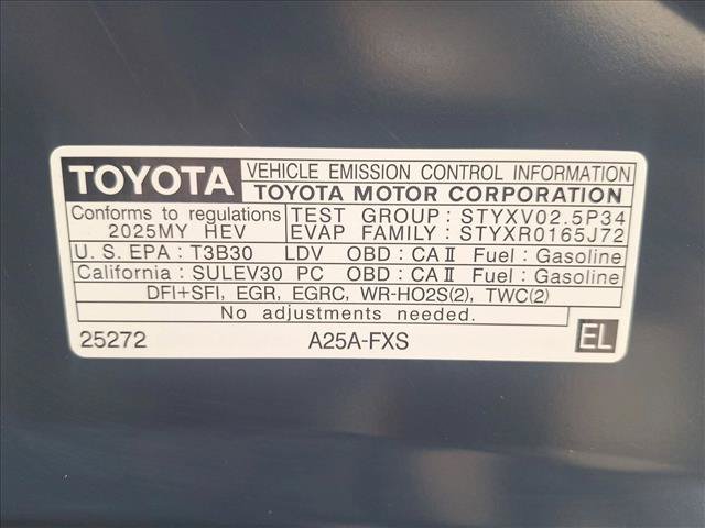 Certified 2025 Toyota Crown AWD/4WD image 21