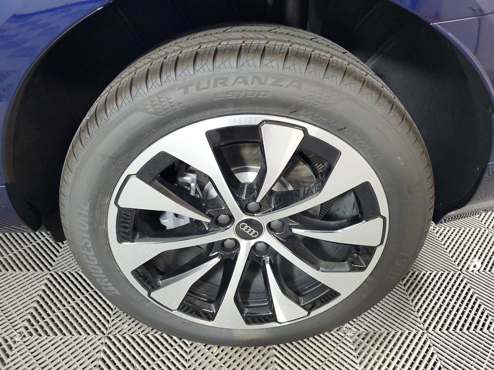 New 2026 Audi Q3 quattro 2.0T AWD/4WD image 11