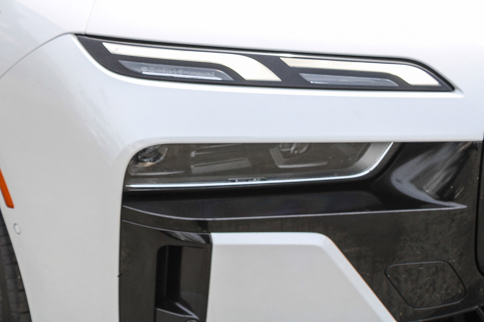 Used 2023 BMW 760i xDrive image 8