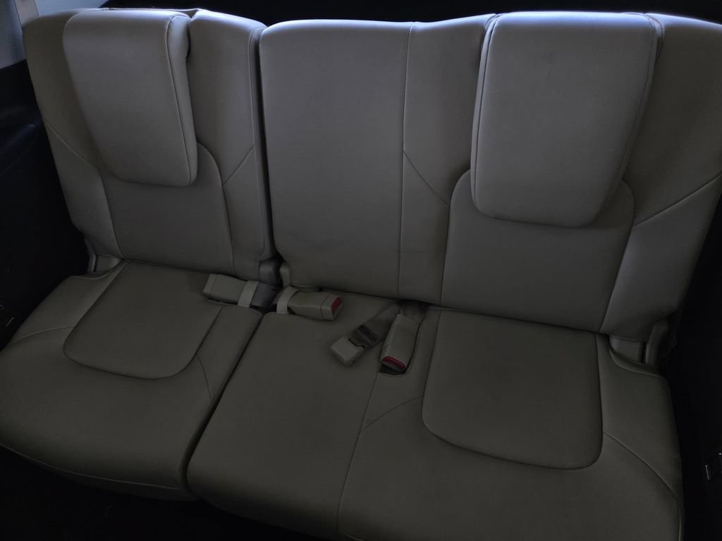 Certified 2024 Nissan Armada Platinum w/ Captain's Chairs Package RWD image 15