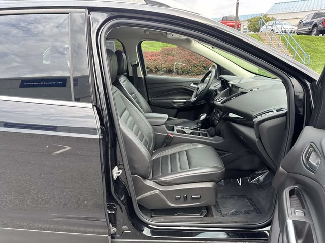 Used 2019 Ford Escape Titanium AWD/4WD image 12
