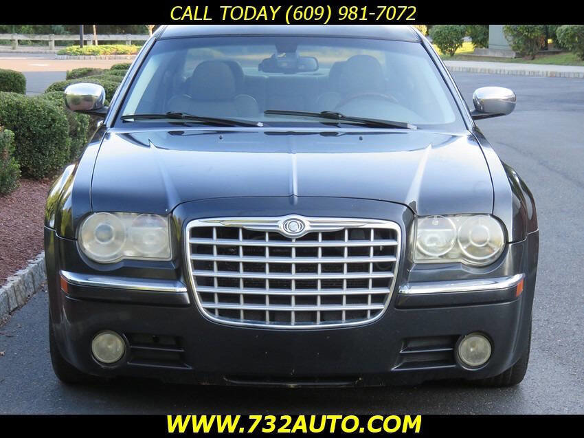 Used 2008 Chrysler 300 C w/ Protection Group II image 5