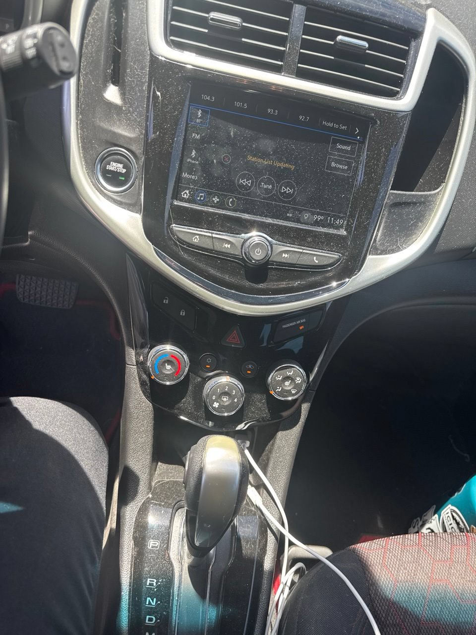 Used 2018 Chevrolet Sonic LT w/ Convenience Package FWD image 4
