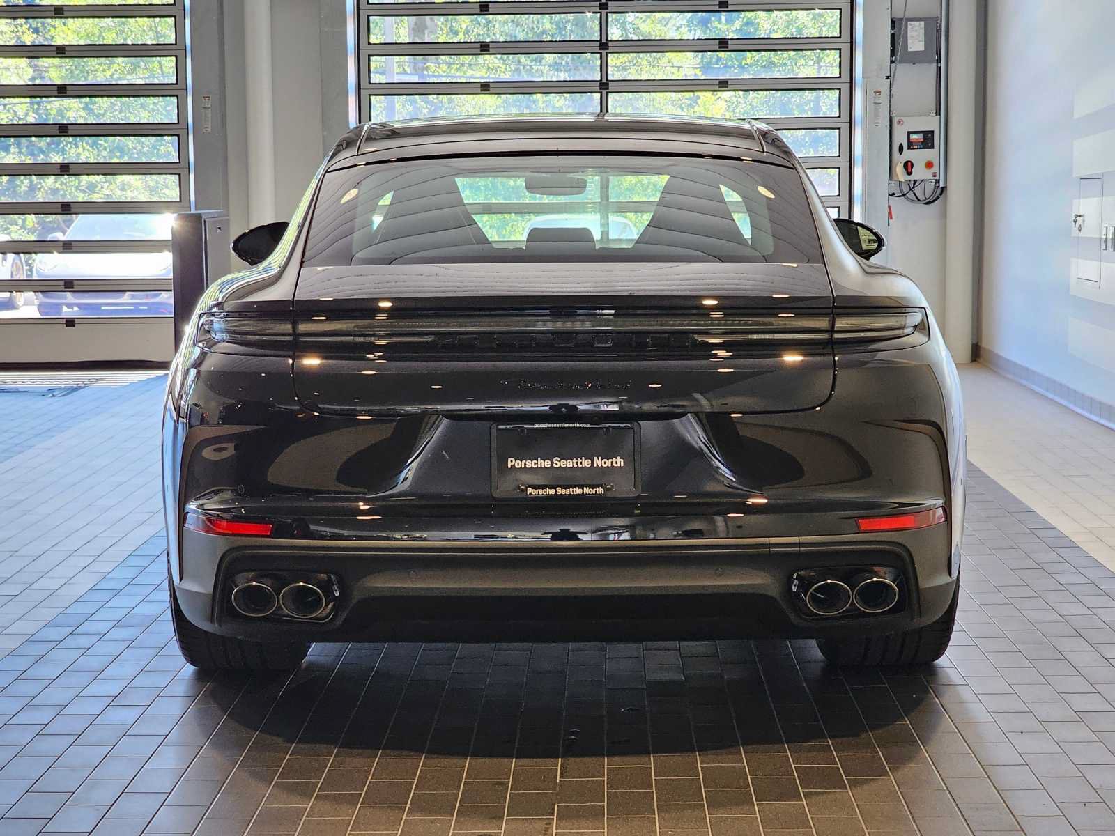 New 2024 Porsche Panamera 4 AWD/4WD image 6