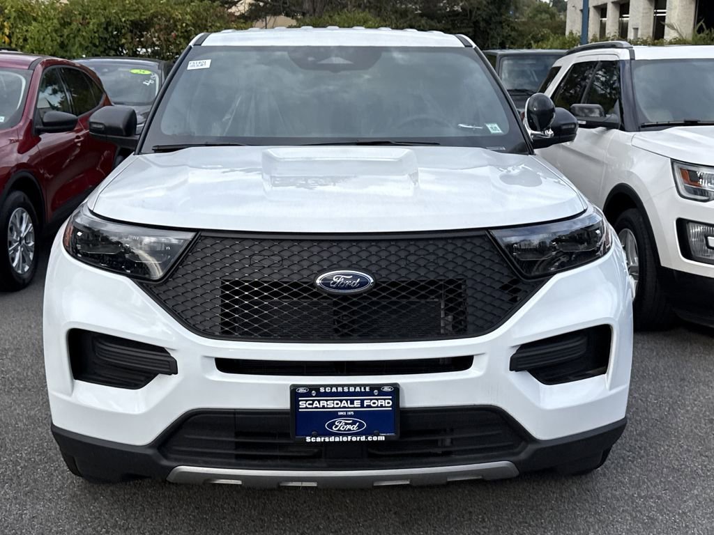 New 2025 Ford Explorer 4WD Police Interceptor image 2