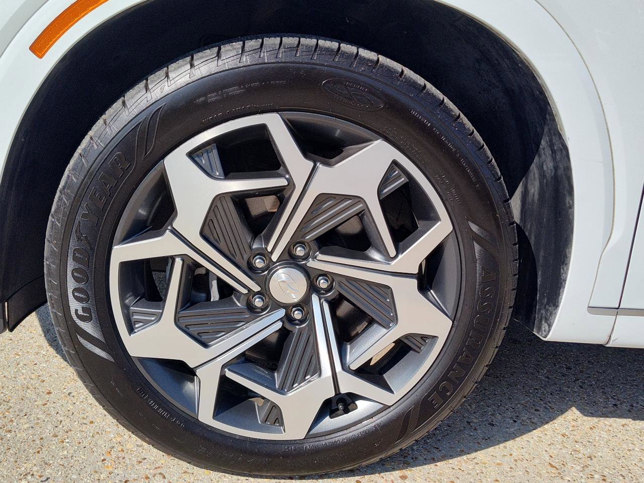 Used 2021 Hyundai Palisade Calligraphy image 13