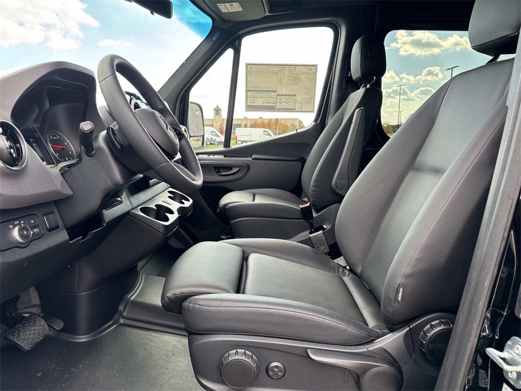 New 2026 Mercedes-Benz Sprinter 2500 image 27