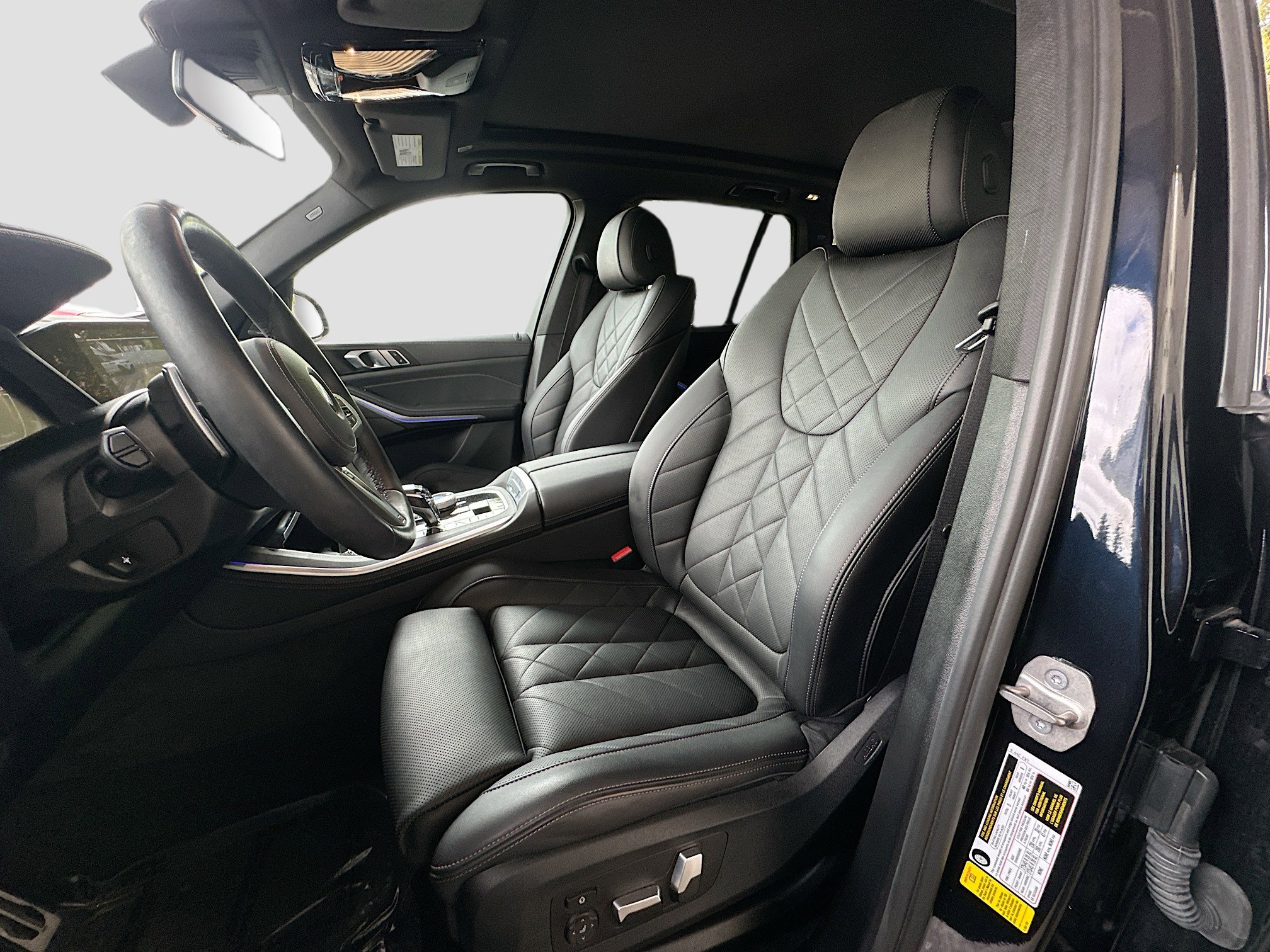 Certified 2023 BMW X5 sDrive40i w/ Executive Package RWD image 22