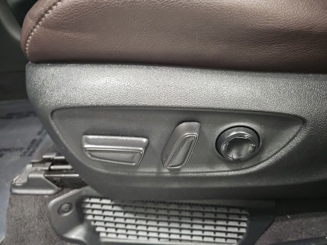 Certified 2022 Toyota Sienna Platinum FWD image 17