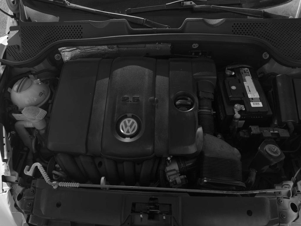 Used 2012 Volkswagen Beetle 2.5 FWD image 20