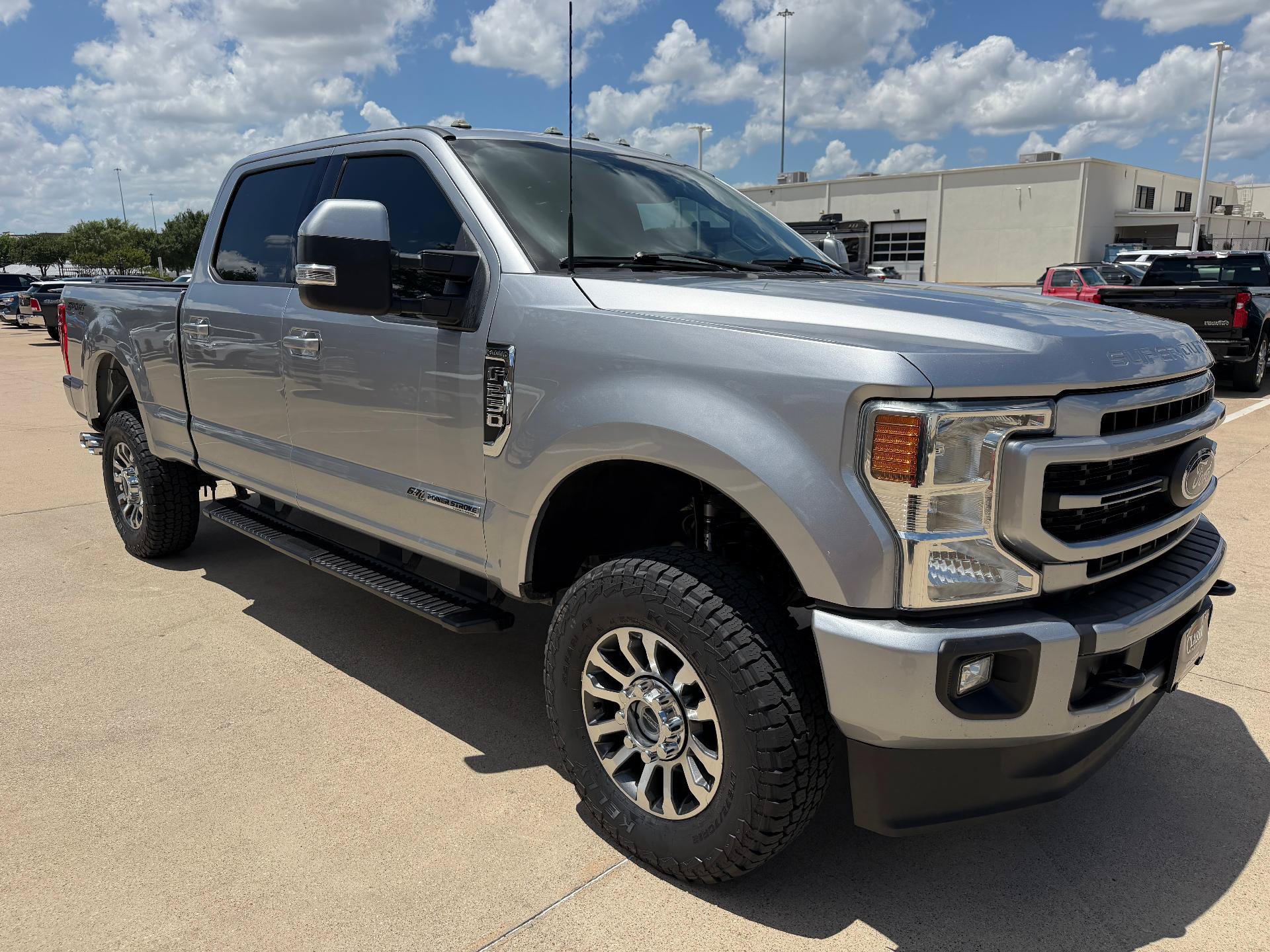 Used 2022 Ford F250 Lariat AWD/4WD image 2