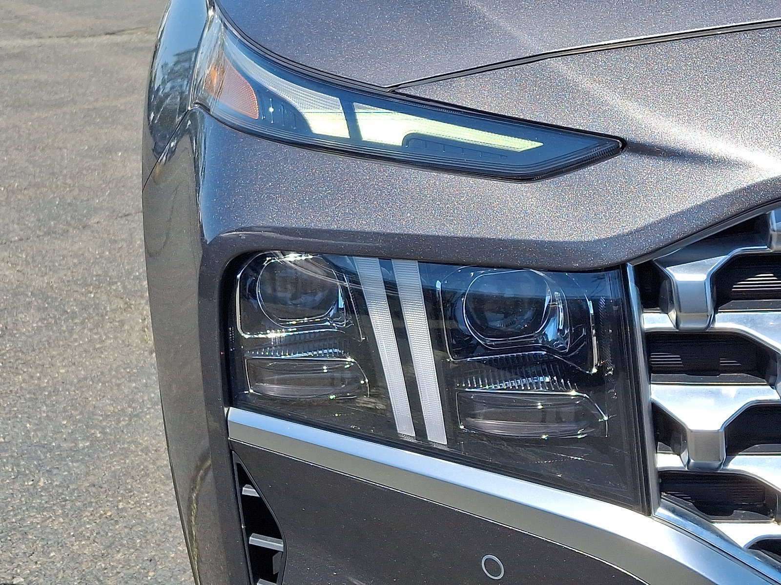 Used 2022 Hyundai Santa Fe Limited image 9