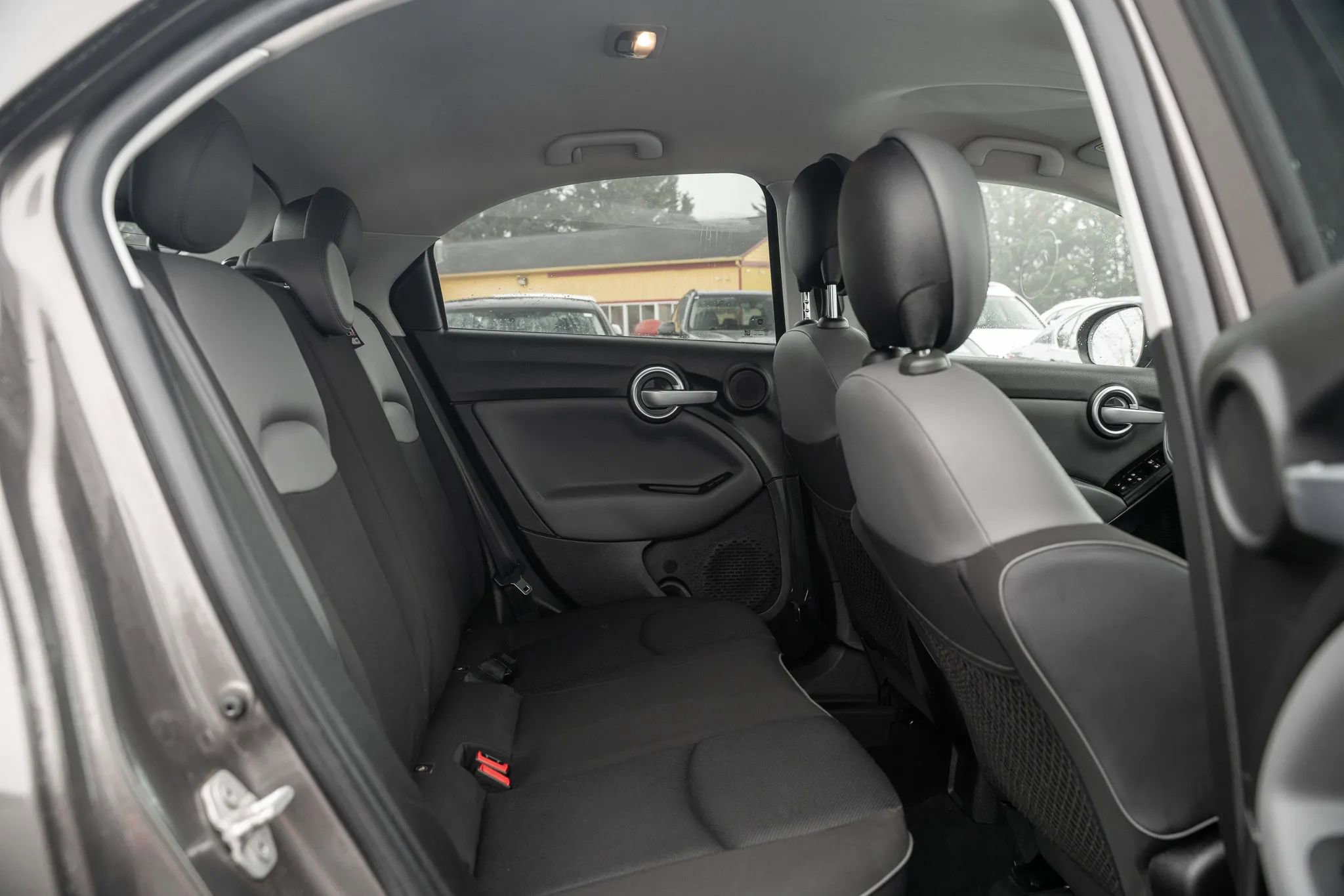 Used 2016 FIAT 500X Easy image 10