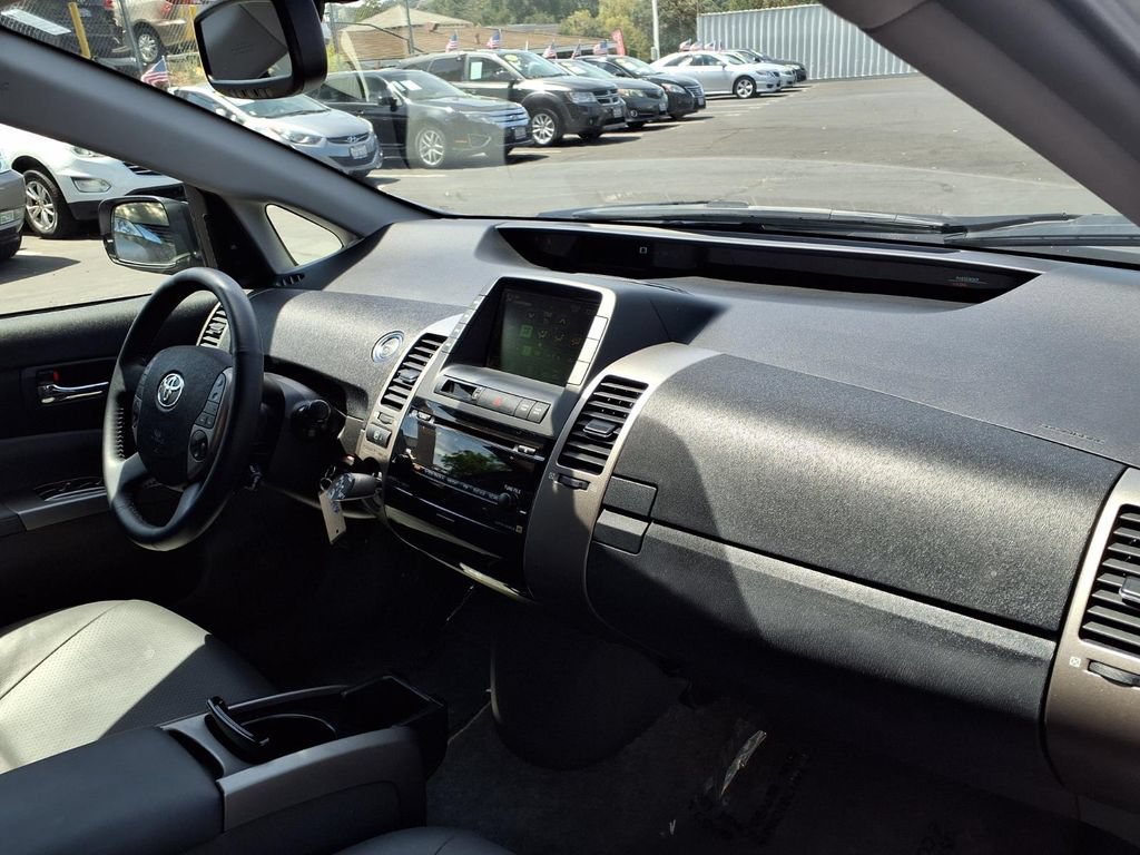 Used 2007 Toyota Prius Touring FWD image 21