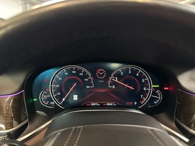 Used 2018 BMW 750i RWD image 39
