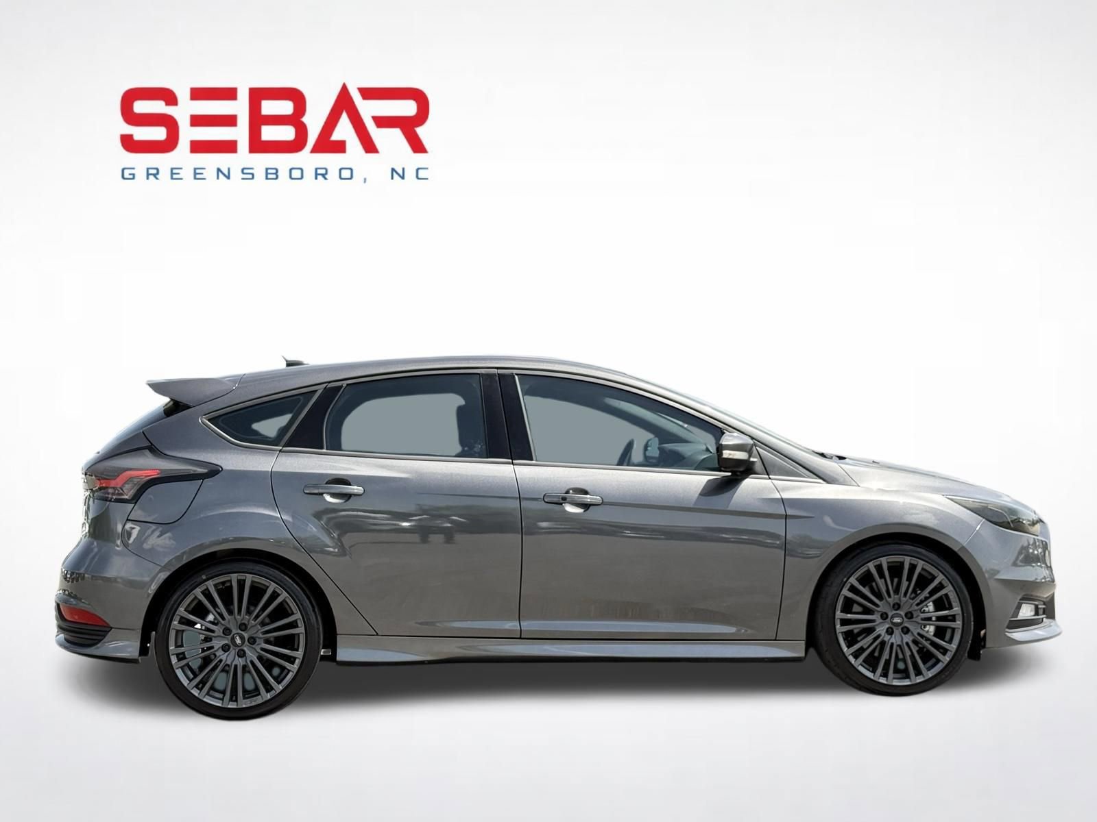 Used 2018 Ford Focus ST image 10